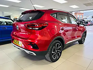Used 2022 MG Zs Exclusive Red - Interior and Exterior details 3