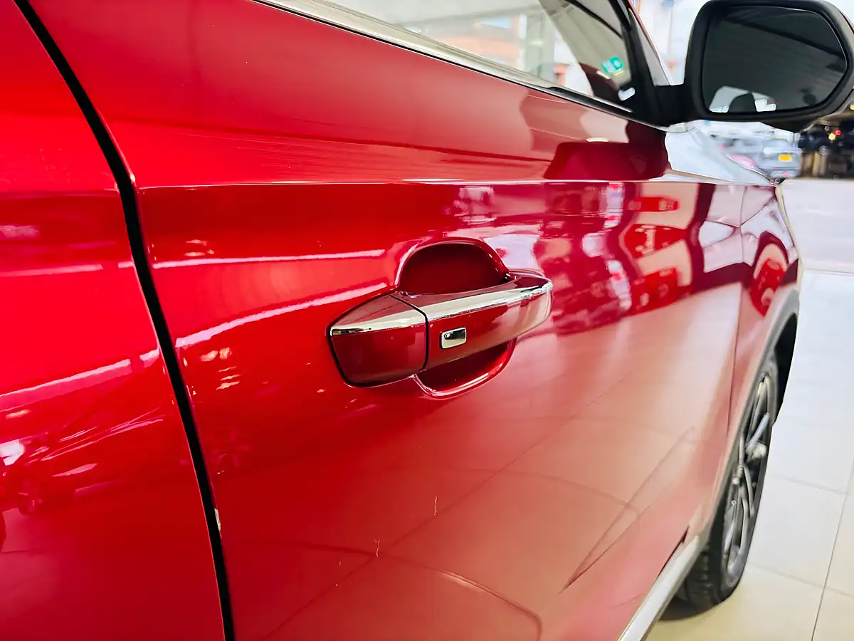 Used 2022 MG Zs Exclusive Red - Interior and Exterior details 8