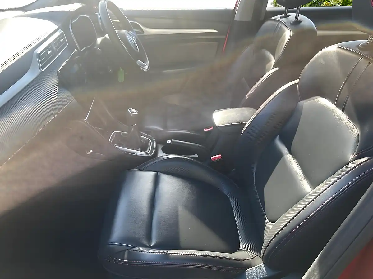 Used 2022 MG ZS Exclusive Red - Interior and Exterior details 11