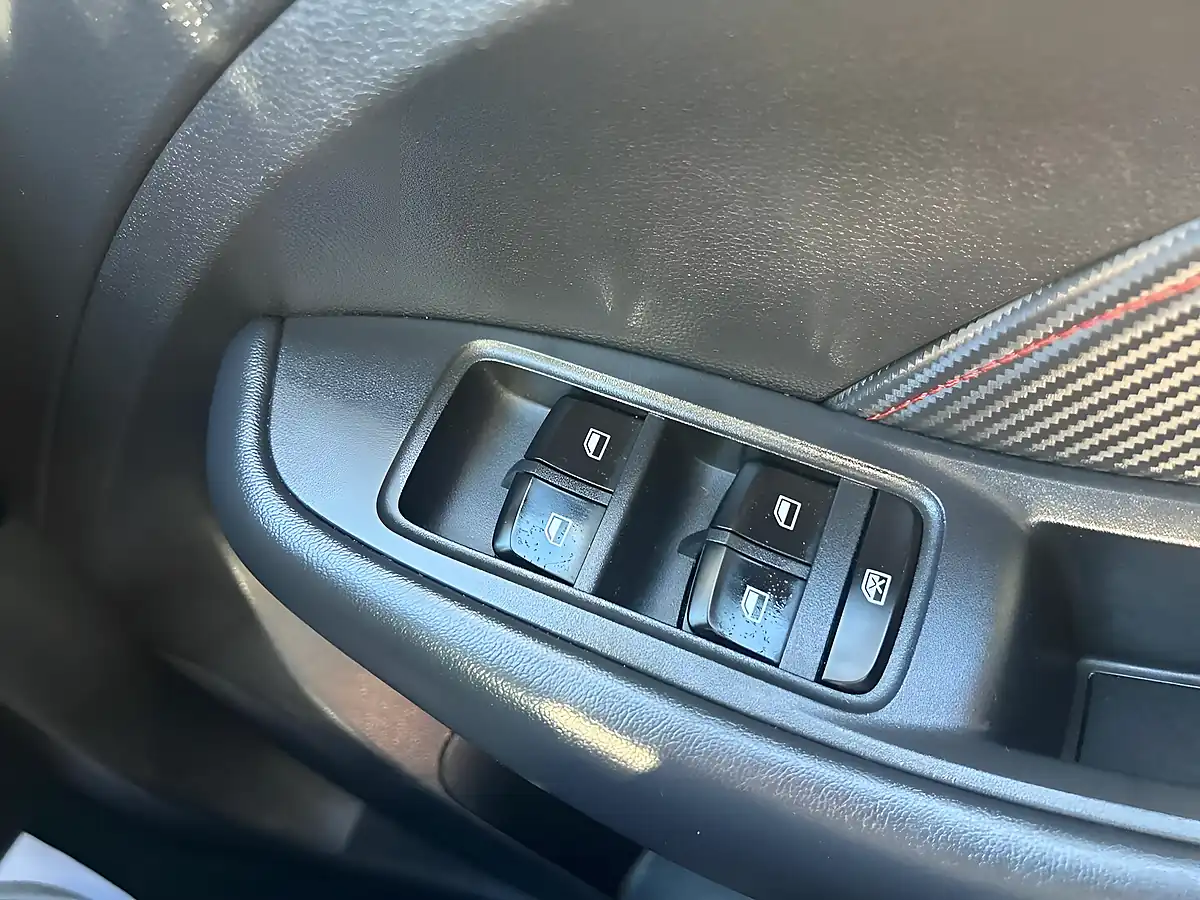 Used 2022 MG ZS Exclusive Red - Interior and Exterior details 20