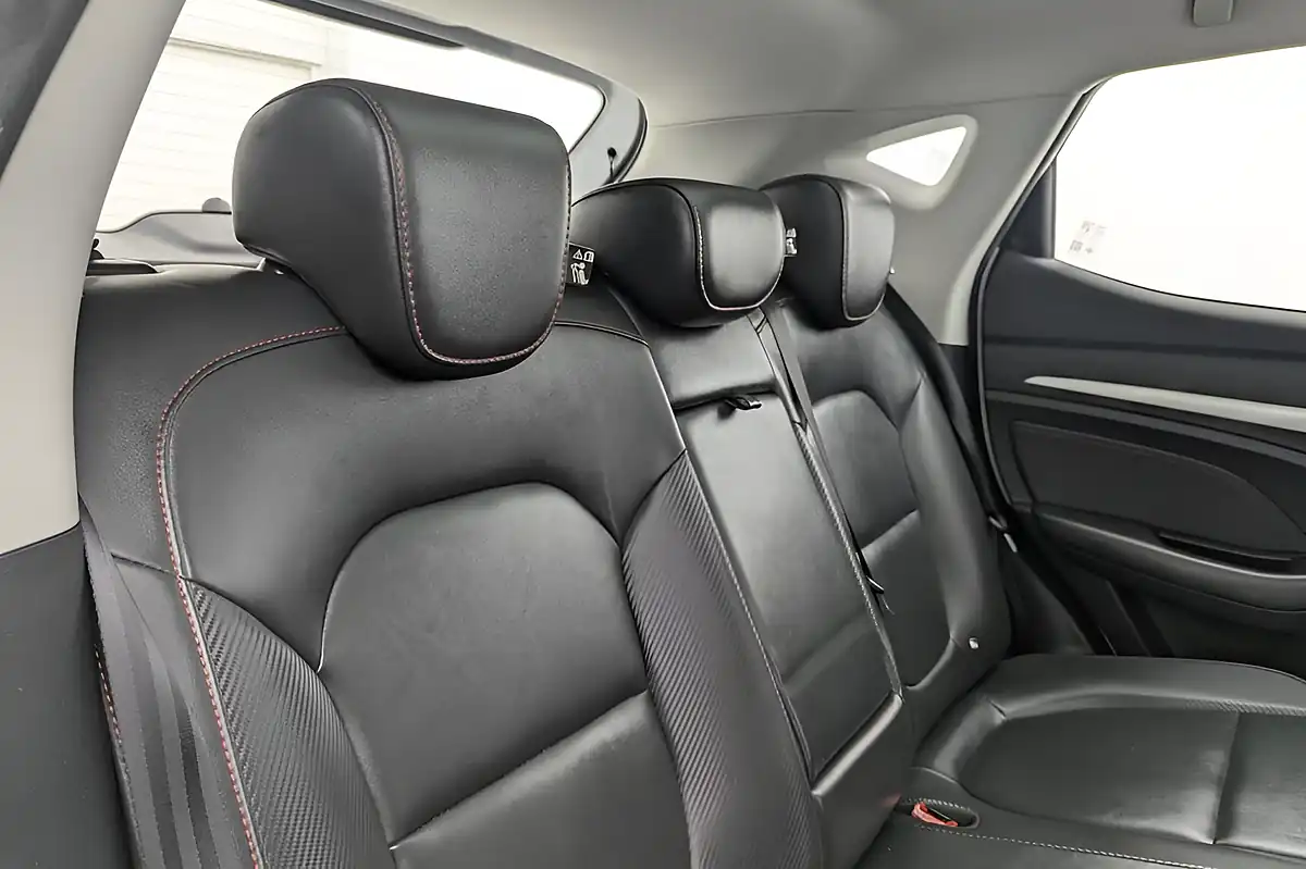 Used 2022 MG Zs Trophy Connect Long Range White - Interior and Exterior details 16
