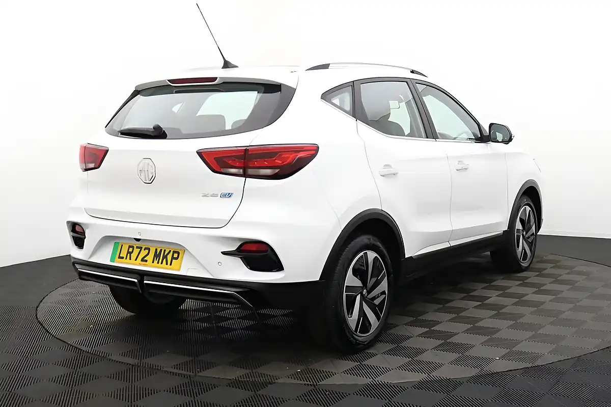 Used 2022 MG Zs Trophy Connect Long Range White - Interior and Exterior details 3