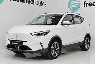 Used 2022 MG Zs Trophy Long Range White - Interior and Exterior details 6