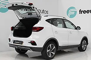 Used 2022 MG Zs Trophy Long Range White - Interior and Exterior details 9