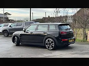 Used 2022 MINI Clubman Cooper Shadow Edition Black - Interior and Exterior details 12