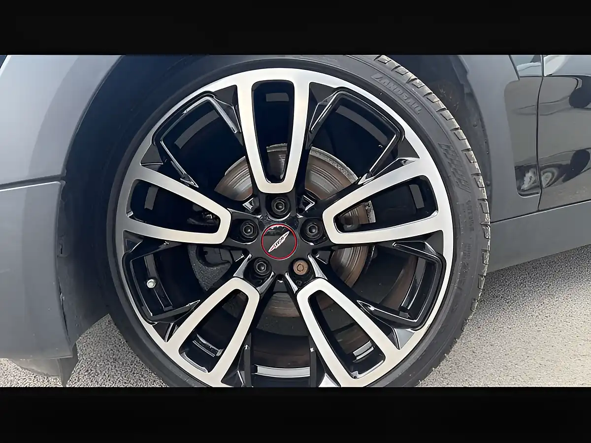 Used 2022 MINI Clubman Cooper Shadow Edition Black - Interior and Exterior details 20