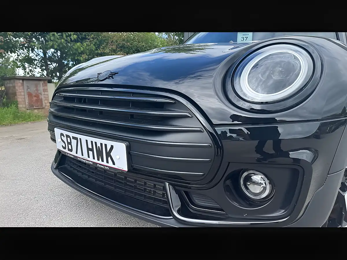 Used 2022 MINI Clubman Cooper Shadow Edition Black - Interior and Exterior details 3