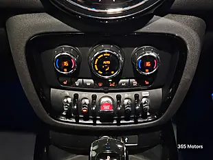 Used 2022 MINI Clubman Sport British Racing Green Iv - Interior and Exterior details 15