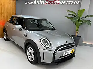 Used 2022 MINI Cooper Classic Silver - Interior and Exterior details 10