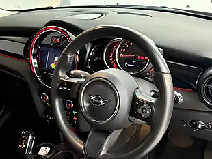 Used 2022 MINI Cooper Classic Silver - Interior and Exterior details 15