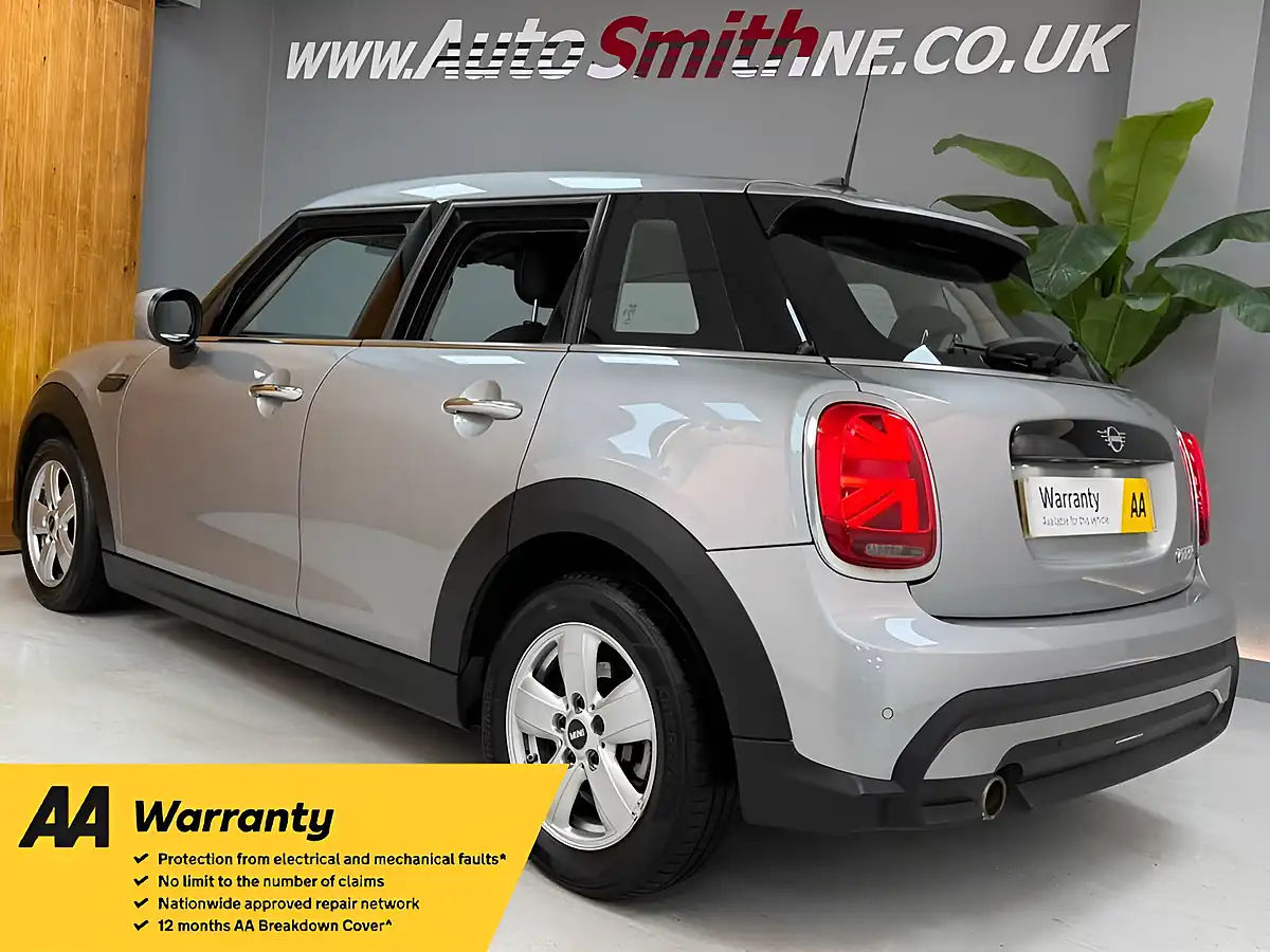 Used 2022 MINI Cooper Classic Silver - Interior and Exterior details 3