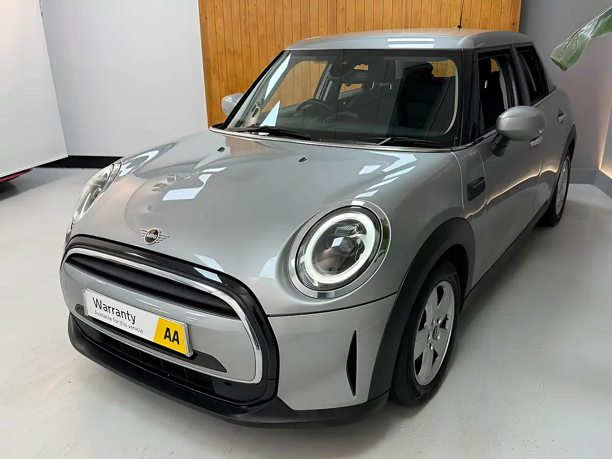 Used 2022 MINI Cooper Classic Silver - Interior and Exterior details 5