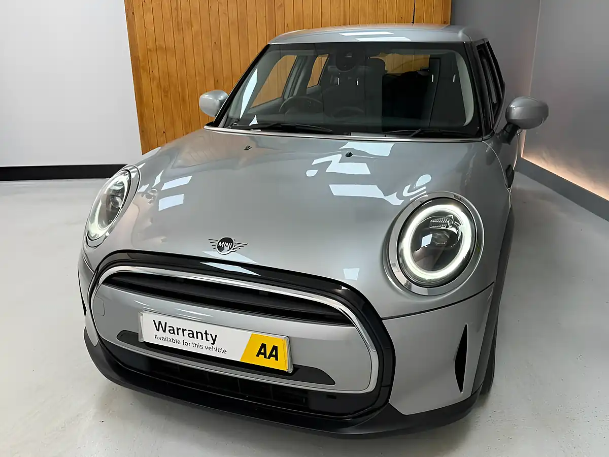 Used 2022 MINI Cooper Classic Silver - Interior and Exterior details 6