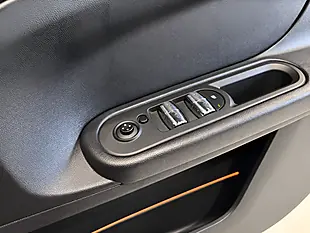 Used 2022 MINI Countryman Cooper Classic Grey - Interior and Exterior details 17