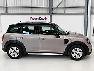 Used 2022 MINI Countryman Cooper Classic Grey - Interior and Exterior details 4