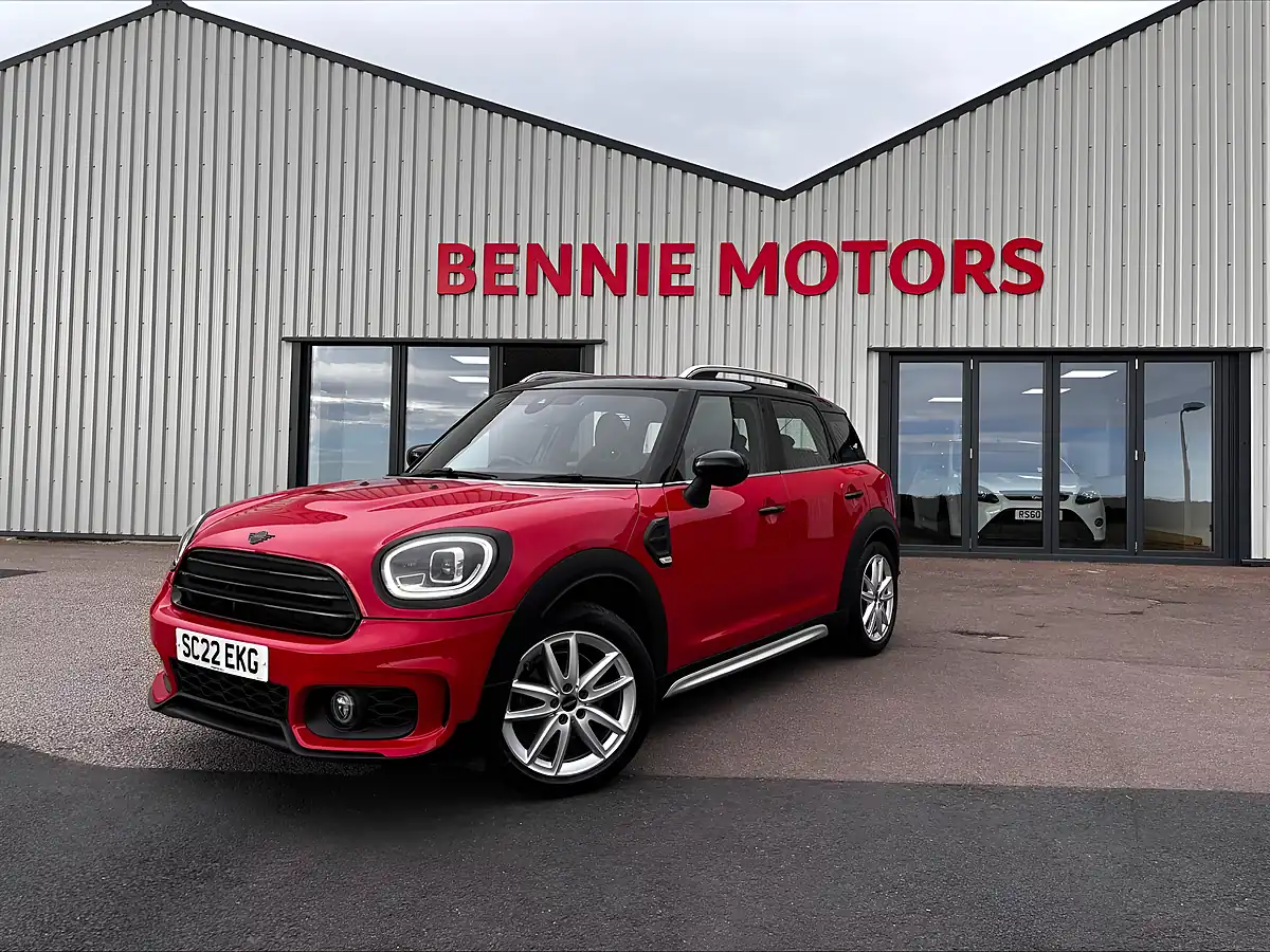 Used 2022 MINI Countryman Cooper Sport Red - Front View