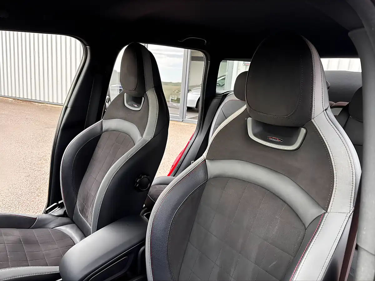 Used 2022 MINI Countryman Cooper Sport Red - Interior and Exterior details 16