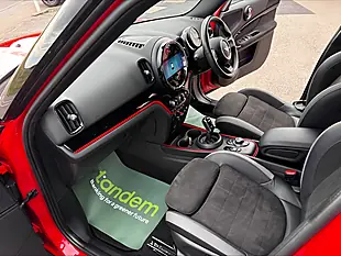 Used 2022 MINI Countryman Cooper Sport Red - Interior and Exterior details 17
