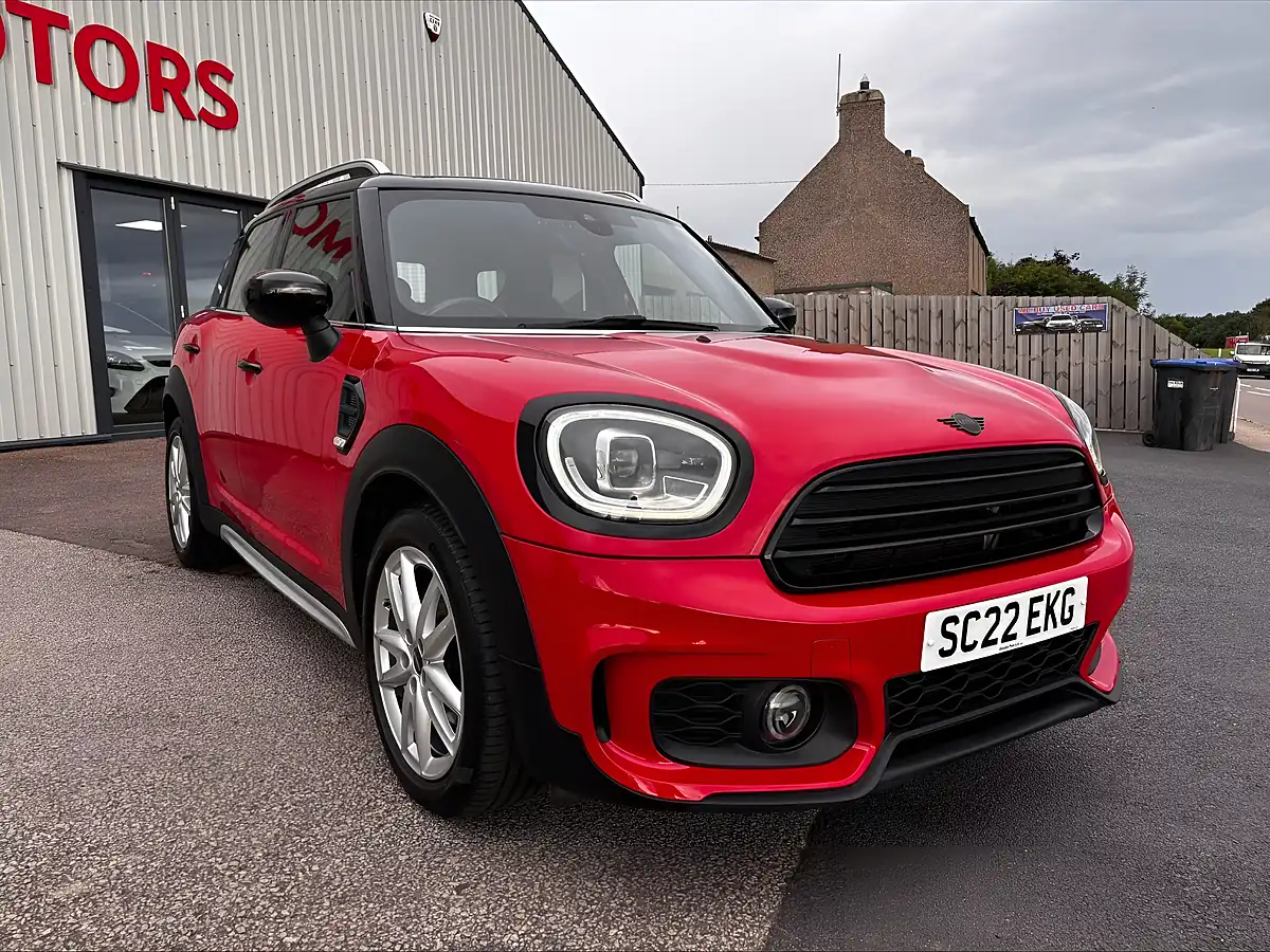 Used 2022 MINI Countryman Cooper Sport Red - Interior and Exterior details 2