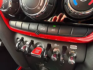 Used 2022 MINI Countryman Cooper Sport Silver - Interior and Exterior details 14