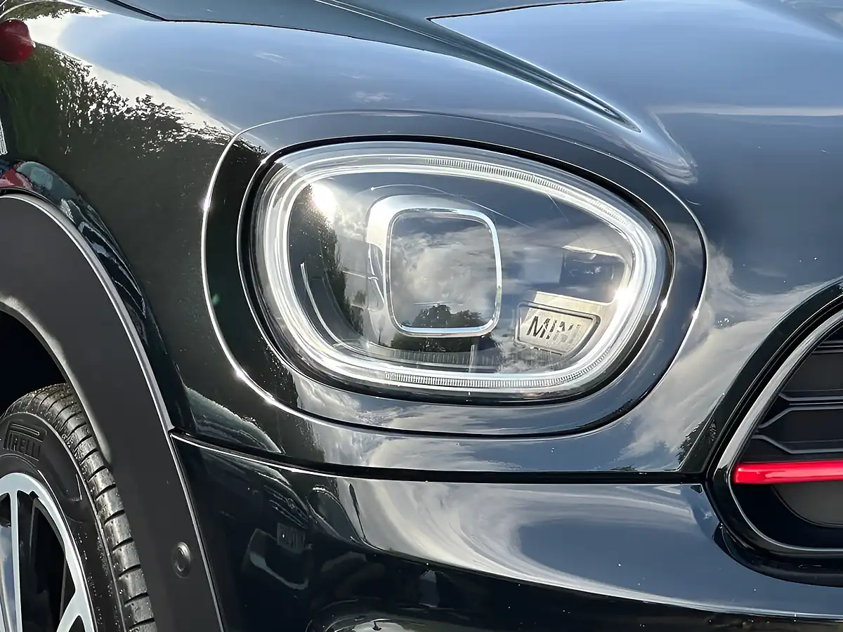 Used 2022 MINI Countryman John Cooper Works Black - Interior and Exterior details 17