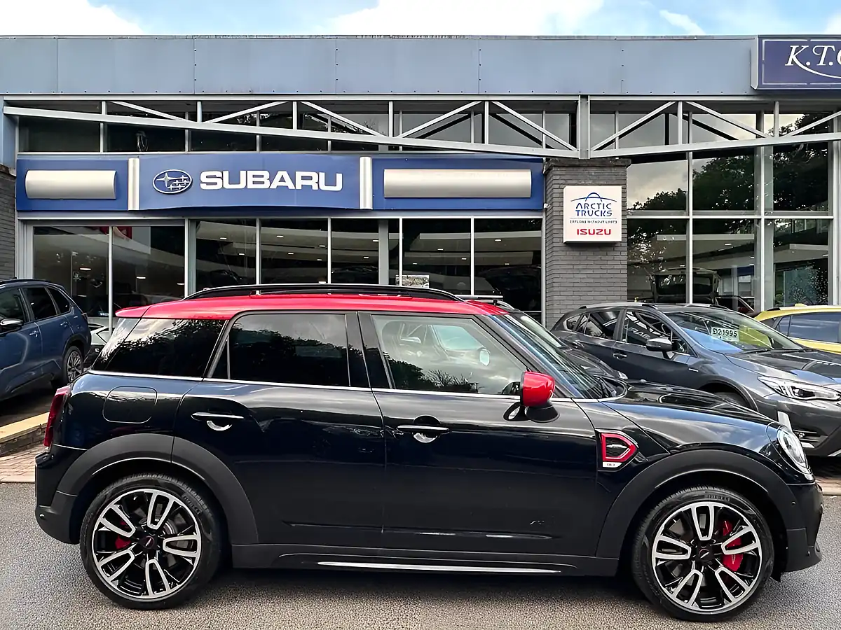 Used 2022 MINI Countryman John Cooper Works Black - Interior and Exterior details 5