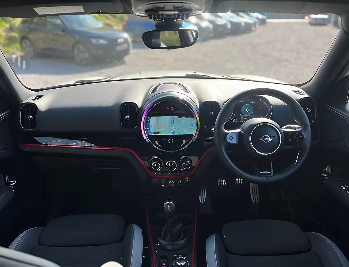 Used 2022 MINI Countryman Sport White Silver - Interior and Exterior details 11