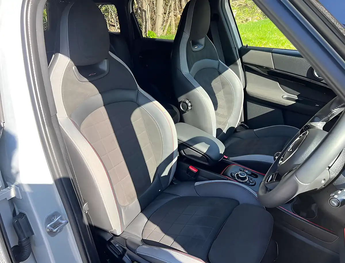 Used 2022 MINI Countryman Sport White Silver - Interior and Exterior details 14