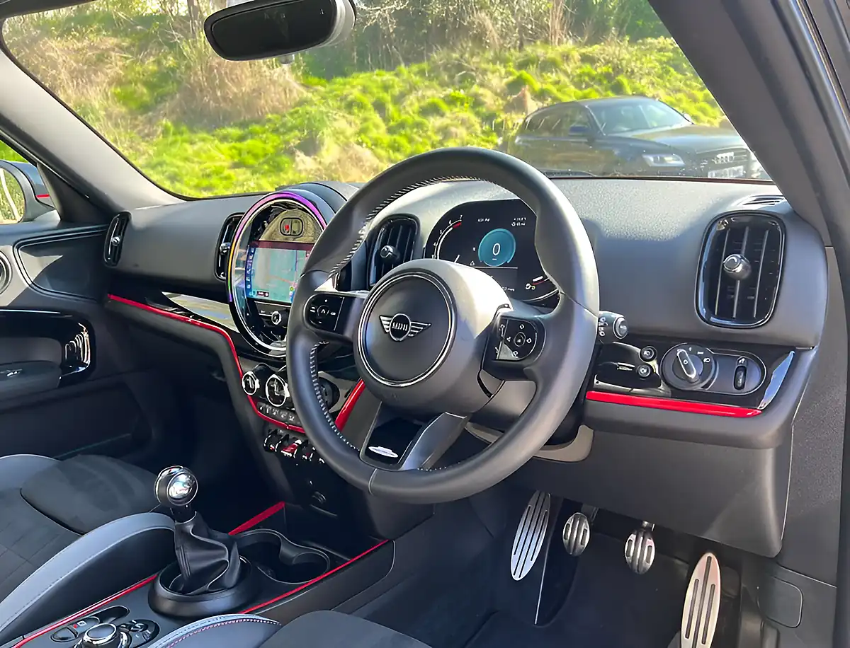 Used 2022 MINI Countryman Sport White Silver - Interior and Exterior details 15