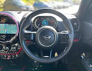 Used 2022 MINI Countryman Sport White Silver - Interior and Exterior details 18