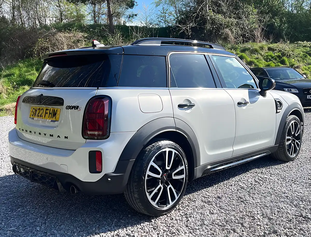 Used 2022 MINI Countryman Sport White Silver - Interior and Exterior details 3