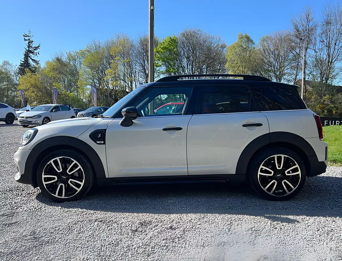 Used 2022 MINI Countryman Sport White Silver - Interior and Exterior details 6