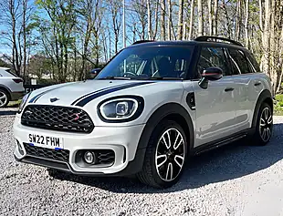Used 2022 MINI Countryman Sport White Silver - Interior and Exterior details 7