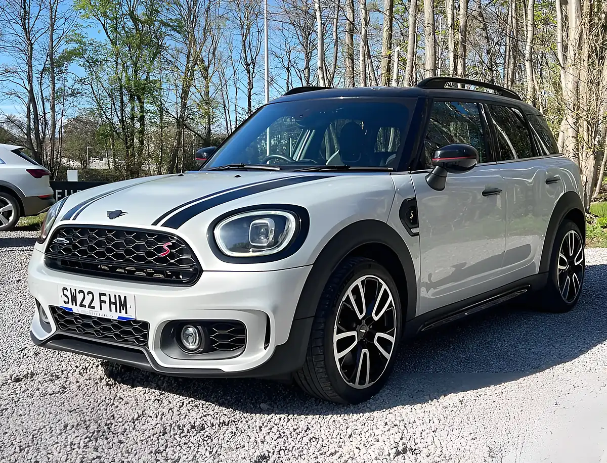 Used 2022 MINI Countryman Sport White Silver - Interior and Exterior details 7