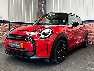 Used 2022 MINI Electric Hatch Cooper Se Level 3 Chili Red - Interior and Exterior details 10