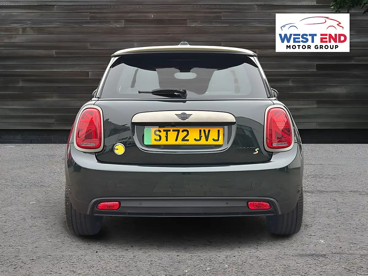 Used 2022 MINI Electric Hatch Resolute Edition Green - Interior and Exterior details 4