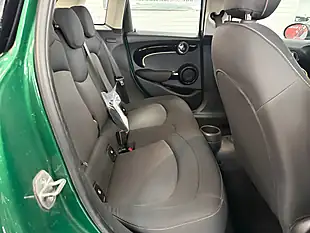 Used 2022 MINI Hatch Cooper Classic Green - Interior and Exterior details 9