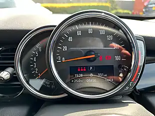 Used 2022 MINI Hatch Cooper Classic Grey - Interior and Exterior details 17