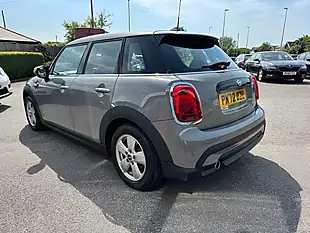 Used 2022 MINI Hatch Cooper Classic Grey - Interior and Exterior details 5