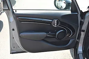 Used 2022 MINI Hatch Cooper Classic Grey - Interior and Exterior details 10