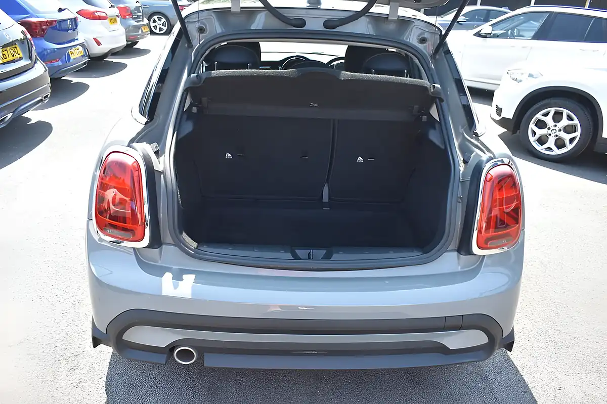 Used 2022 MINI Hatch Cooper Classic Grey - Interior and Exterior details 11
