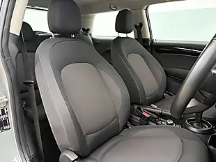 Used 2022 MINI Hatch Cooper Classic Moonwalk Grey - Interior and Exterior details 19