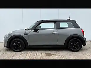 Used 2022 MINI Hatch Cooper Classic Moonwalk Grey - Interior and Exterior details 7