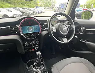 Used 2022 MINI Hatch Cooper Classic Moonwalk Grey - Interior and Exterior details 16
