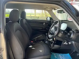 Used 2022 MINI Hatch Cooper Classic Silver - Interior and Exterior details 20