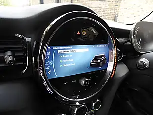 Used 2022 MINI Hatch Cooper Classic Yellow - Interior and Exterior details 15