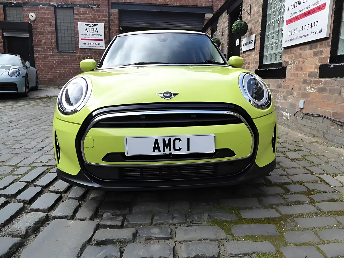 Used 2022 MINI Hatch Cooper Classic Yellow - Interior and Exterior details 2