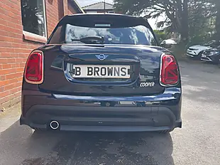Used 2022 MINI Hatch Cooper Exclusive Black - Interior and Exterior details 18