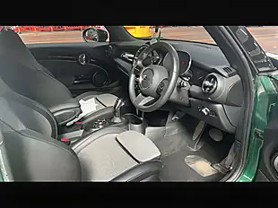 Used 2022 MINI Hatch Cooper S Level 2 British Racing Green - Interior and Exterior details 10