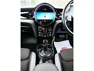 Used 2022 MINI Hatch Cooper Sport Chilli Red - Interior and Exterior details 15